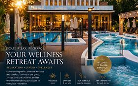 Holiday Beach Budapest Hotel